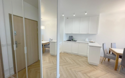 Apartament  2 pok. z miejscem w hali garażowej na wynajem, ul. Krynicka, Gdańsk