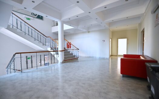 Budynek Komercyjny w 100 % wynajęty na sprzedaż,  2 749,40  m²  ul. Na Zaspę 3, Nowy Port, Gdańsk