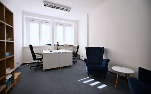Budynek Komercyjny w 100 % wynajęty na sprzedaż,  2 749,40  m²  ul. Na Zaspę 3, Nowy Port, Gdańsk