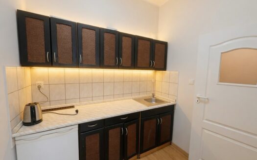 Lokal usługowy o pow. 46,15 m² w kameralnym budynku ul. Fieldorfa, Gdańsk Orunia
